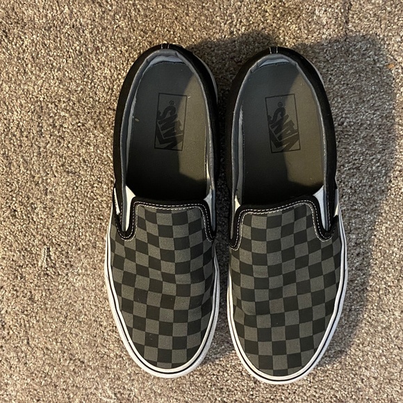 Vans slip on shoes men checkered size 8.5 - Barely used - Picture 1 of 4